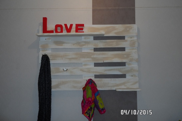 Etagère déco et porte manteaux