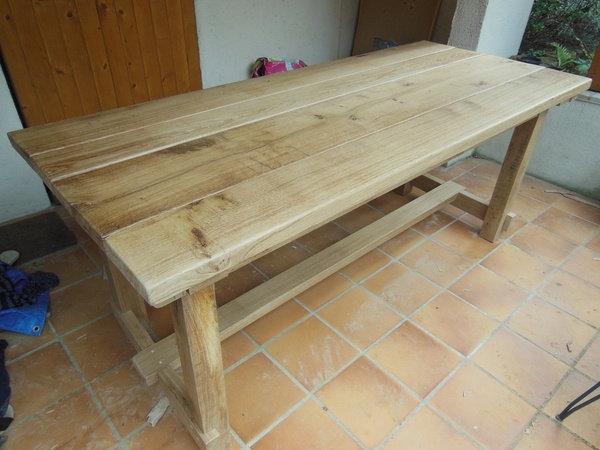 Table massive en chêne