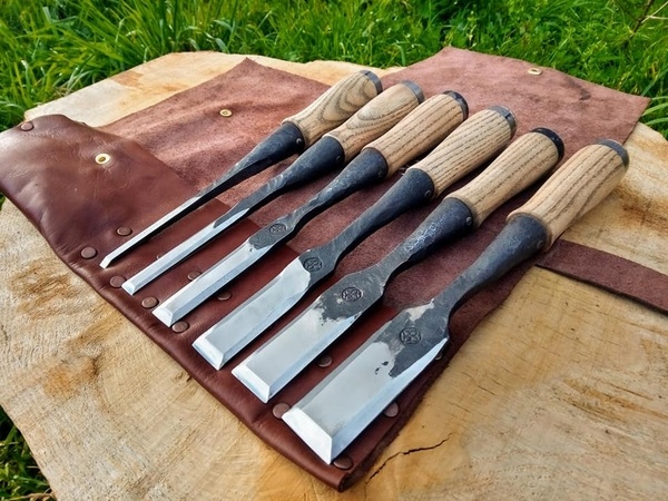 Set de 6 ciseaux à bois forgés