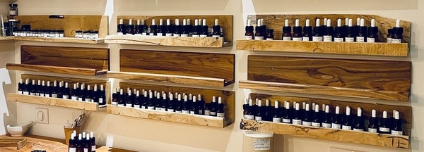 Kat one - étagère parfumeuse