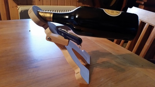 Petit bonhomme porte bouteille