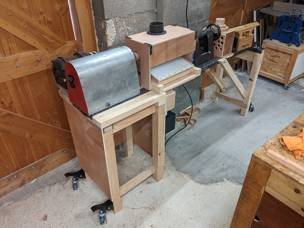 Vieux tour à bois > Lapidaire > Ponceuse calibreuse