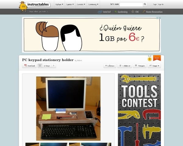 PC keypad stationery holder