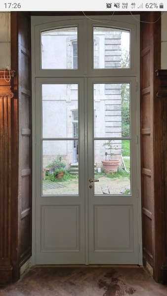 Porte-fenêtre avec imposte