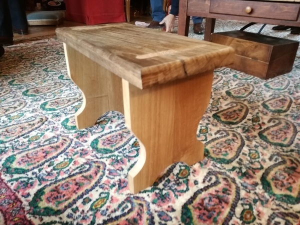 Tabouret aux plus simple