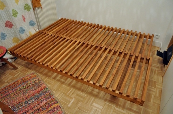 Banquette lit inspirée de Pierre Chapo