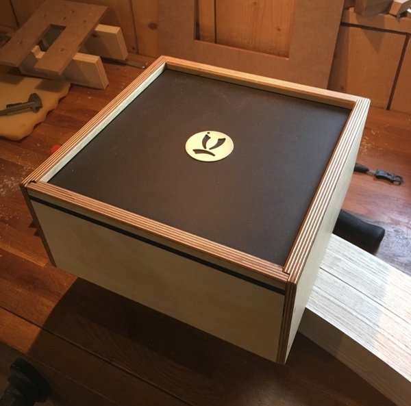 Quand deux copains s'associent ...