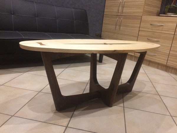 Bois plaisir:  table de salon