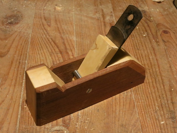 Petit rabot Buis et Ipé de type Krenov