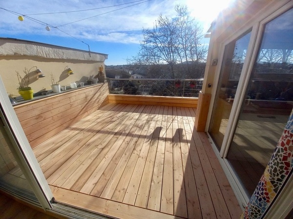 Terrasse de toit. Douglas.