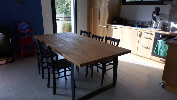 Table chêne et métal