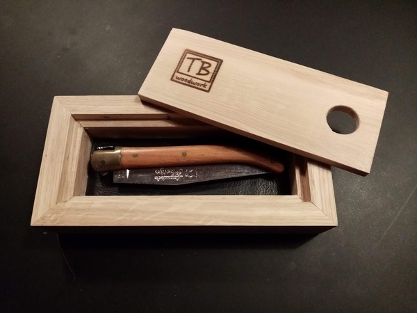 Boîte à canif