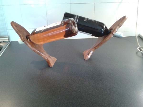 Porte bouteille magique