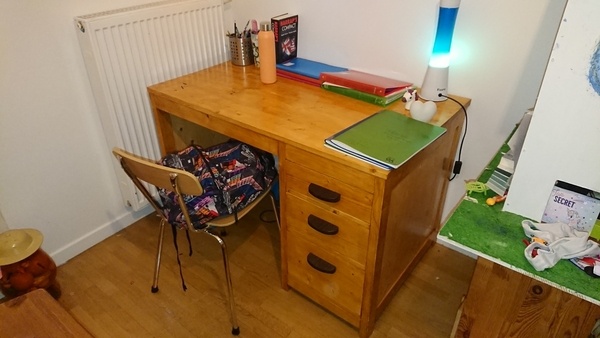 Bureau de ma fille "fait main"