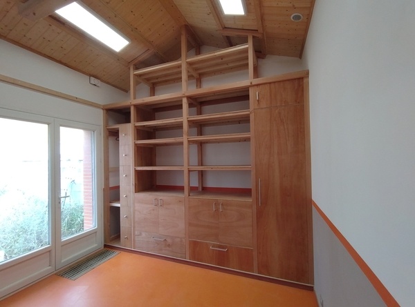 Grande Étagère pour l’Atelier