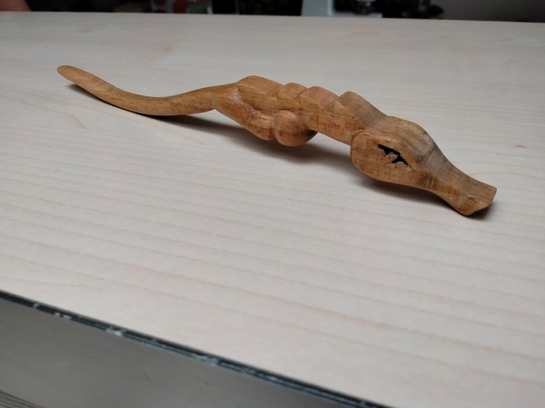 Pic à cheveux Dragon.