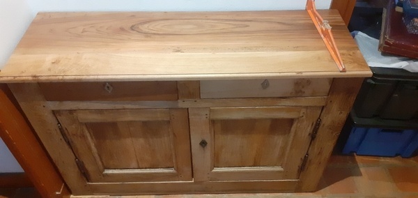 Rénovation d'un meuble sous fenêtre