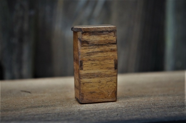 Cendrier de poche, objet bien utile !