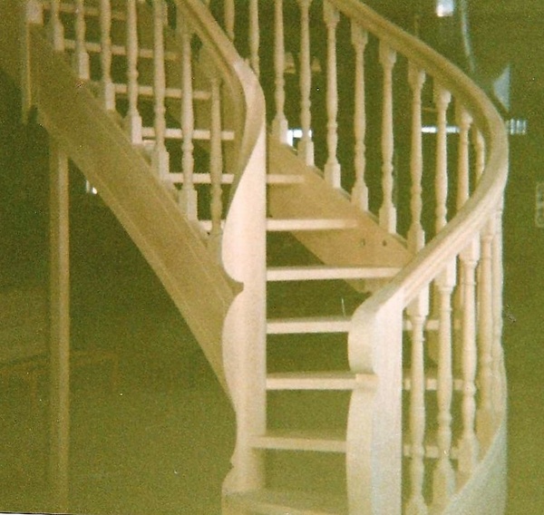 Escalier à double noyau de départ