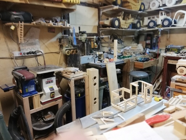 Petit atelier bien rempli