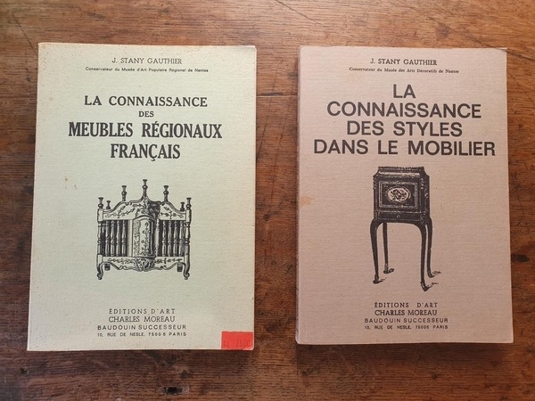 Lot de 2 livres La connaissance des meubles