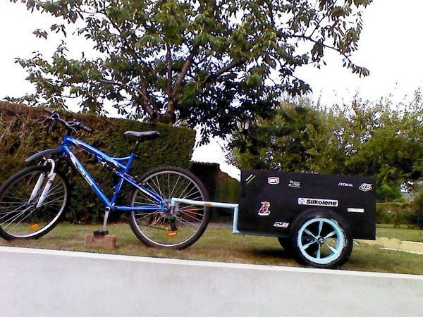 Ma remorque a velo
