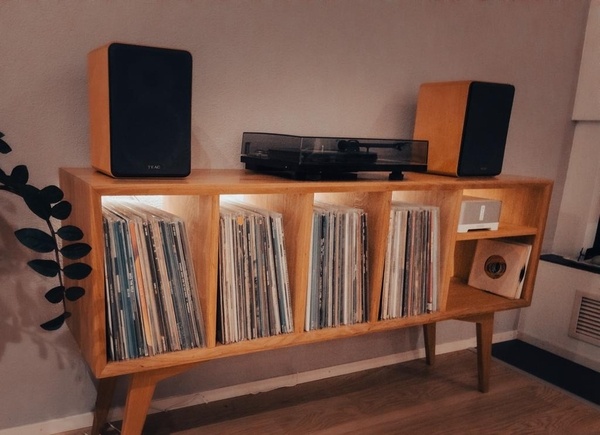 Buffet pour vinyles