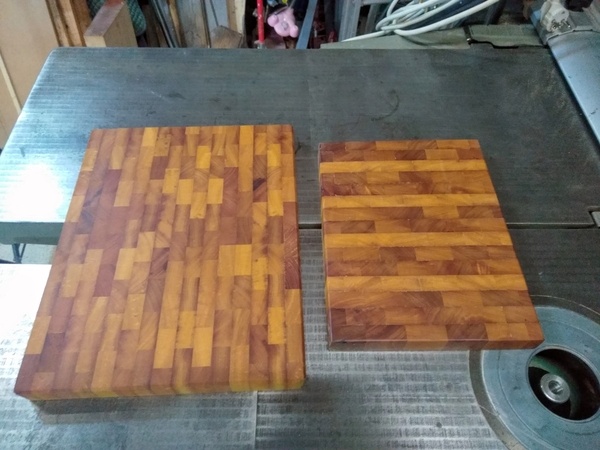 Des planches à découper en bois de bout