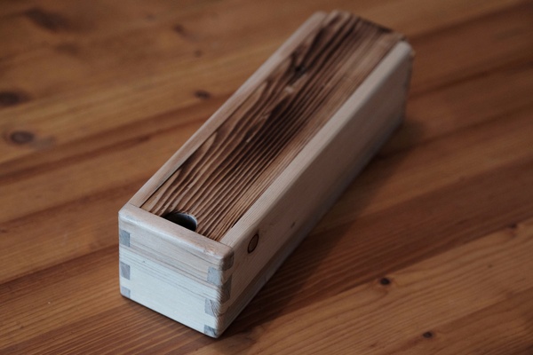 Trousse pour un jeune apprenti de 35 ans.