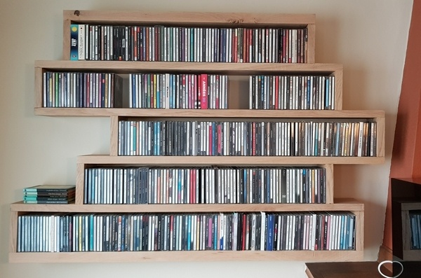 Étagère à cd