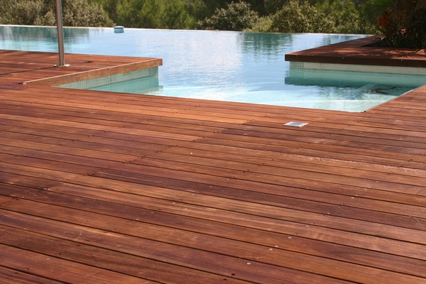 Rénovation d'une terrasse grisée