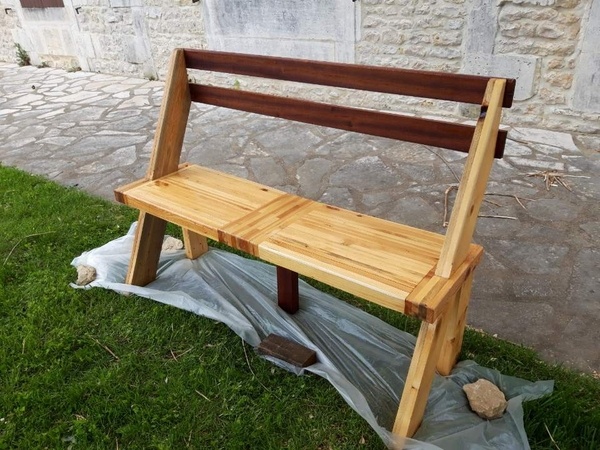Banc extérieur en bois de palette