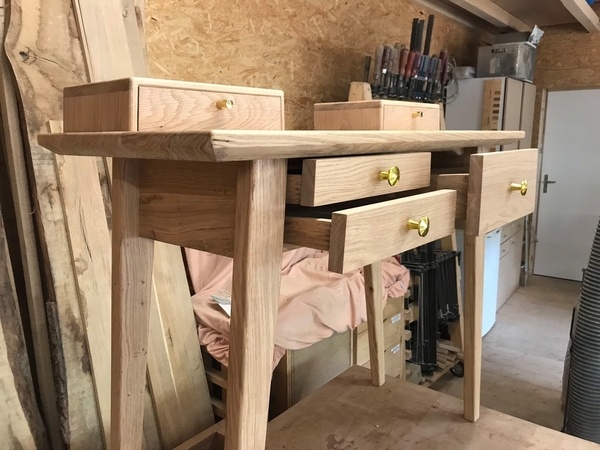 Coiffeuse en chêne massif