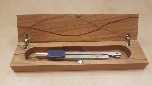 Un plumier pour mon fils