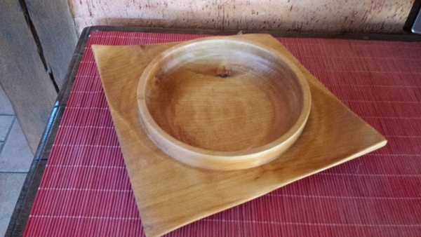 Bol aux coins relevés