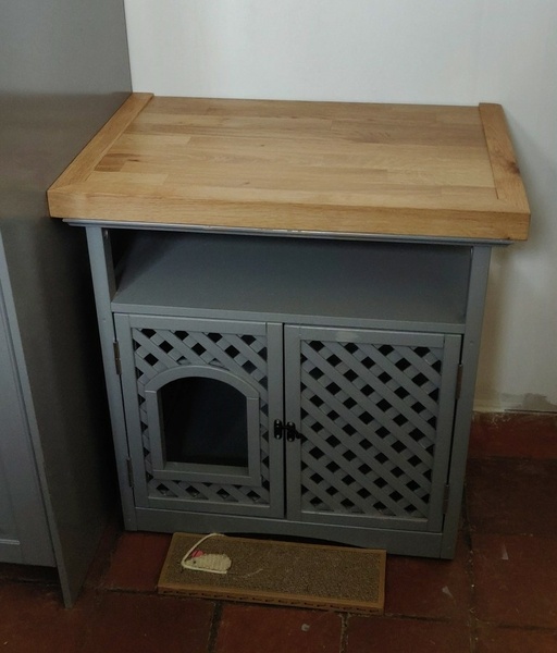 Petit meuble de cuisine pour le chat