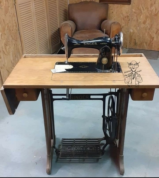 Singer : la machine à ... marqueterie !!!