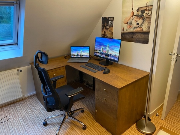 Bureau d'angle en chêne