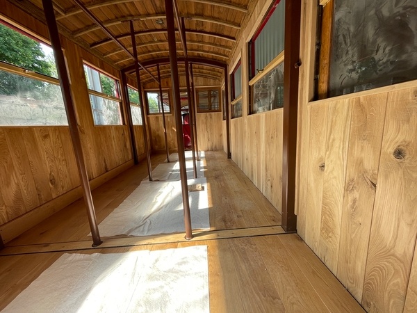 Restauration d'un wagon historique