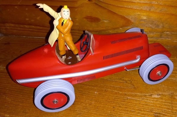 Tintin : Bolide rouge de l'album "Les cigares du Pharaon"