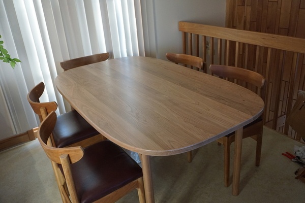 Table de salle à diner