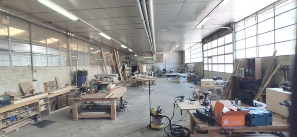 Atelier de menuiserie partagé en Savoie