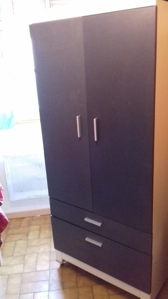 Armoire