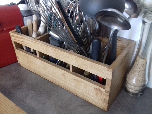 Range ustensiles de cuisine.