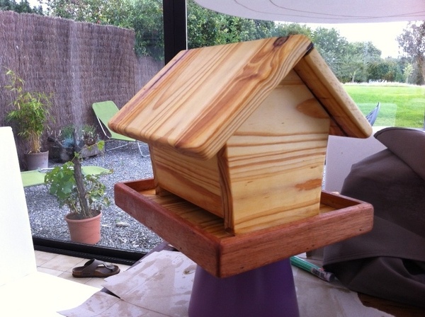 Mangeoire à oiseaux