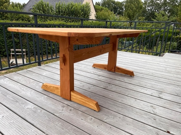 Table de jardin en Douglas