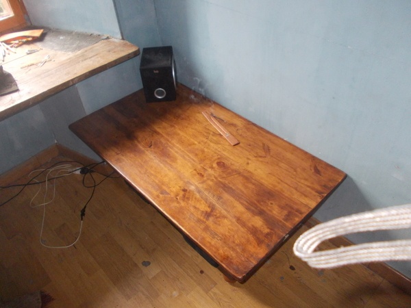 Table base hifi