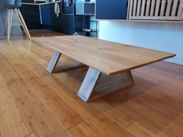 Table basse en chêne