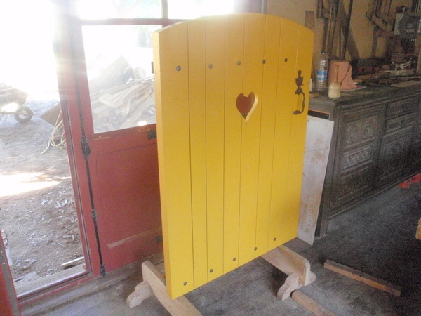 Petite porte d'entrée de jardin