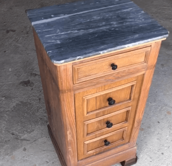Rénovation table de chevet année 1920